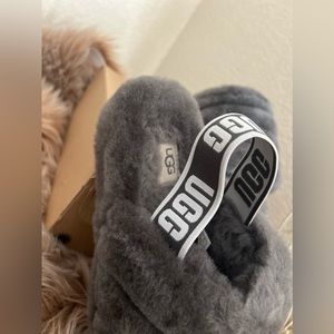 Gray slippers UGG